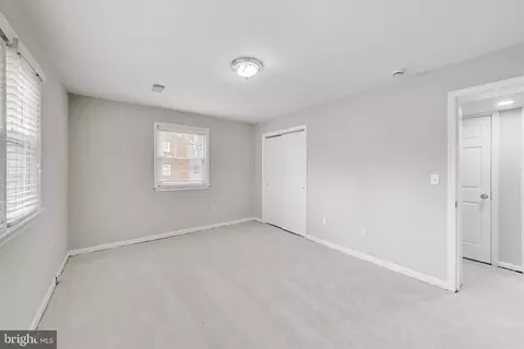 Bedroom - 5300 Easton Dr, Springfield, VA 22151 photo 4 of 6