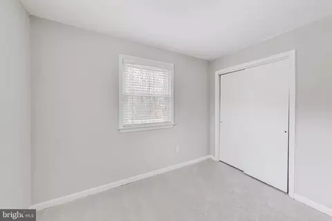 Bedroom - 5300 Easton Dr, Springfield, VA 22151 photo 6 of 6