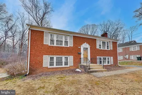 Other - 5300 Easton Dr, Springfield, VA 22151 photo 1 of 29