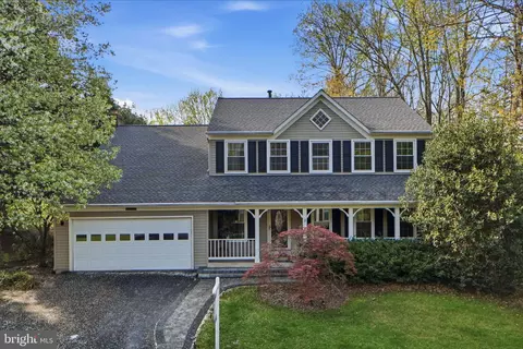 7504 Mullingar Ct, Springfield, VA 22153