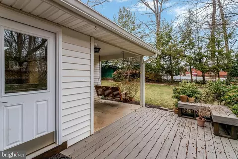Exterior - 8816 Victoria Rd, Springfield, VA 22151 photo 9 of 11