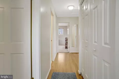 Entry Way - 8816 Victoria Rd, Springfield, VA 22151 photo 6 of 7