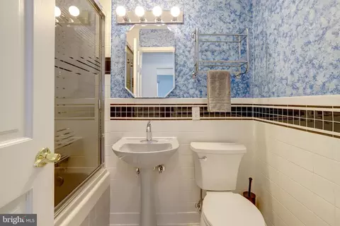 Bath - 8816 Victoria Rd, Springfield, VA 22151 photo 1 of 4