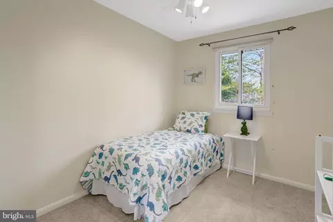Bedroom - 8816 Victoria Rd, Springfield, VA 22151 photo 1 of 14