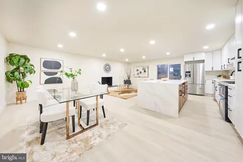 1904 Lamson Pl, Mclean, VA 22101