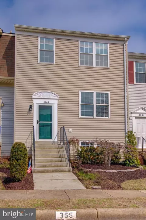 3346 Oakshade Ct, Fairfax, VA 22033