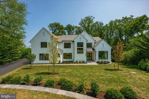 1701 Briar Ridge Rd, Mclean, VA 22101