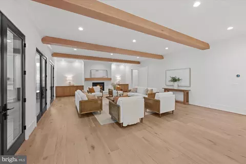 Living - 1701 Briar Ridge Rd, Mclean, VA 22101 photo 1 of 9