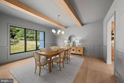 Dining - 1701 Briar Ridge Rd, Mclean, VA 22101 photo 1 of 7