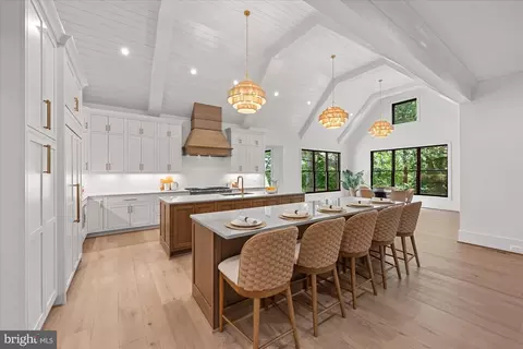 Kitchen - 1701 Briar Ridge Rd, Mclean, VA 22101 photo 2 of 9
