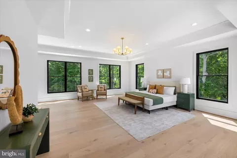 Bedroom - 1701 Briar Ridge Rd, Mclean, VA 22101 photo 1 of 11