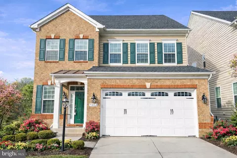 7311 A Hayfield Rd, Alexandria, VA 22315