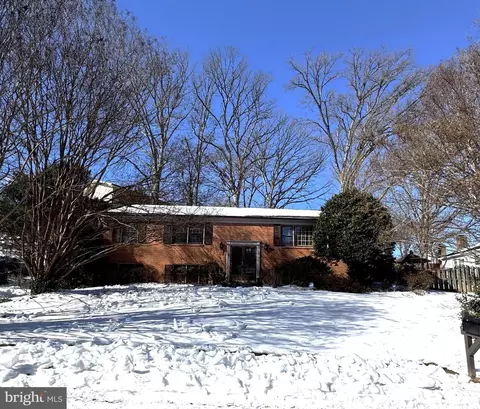 6300 Old Telegraph Rd, Alexandria, VA 22310