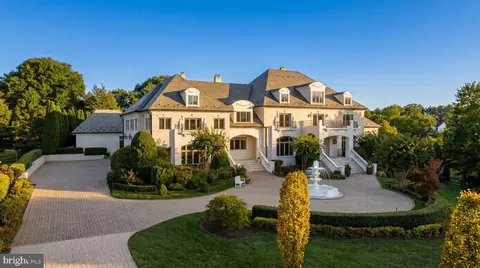 1521 Hunter Mill Rd, Vienna, VA 22182