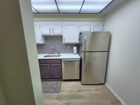 Kitchen - 7600 Tremayne Pl #301, Mclean, VA 22102 photo 2 of 3