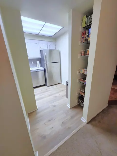 Kitchen - 7600 Tremayne Pl #301, Mclean, VA 22102 photo 3 of 3