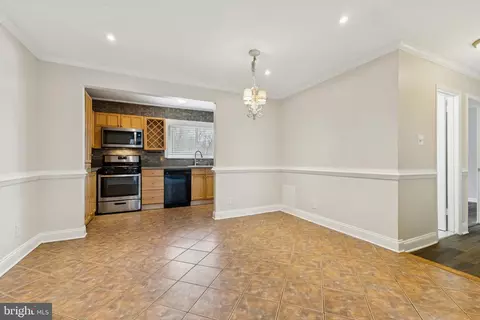 Other - 11611 Vantage Hill Rd #11B, Reston, VA 20190 photo 3 of 8