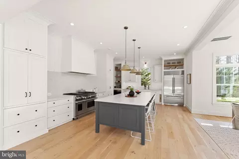 Kitchen - 8621 Mchenry St, Vienna, VA 22180 photo 2 of 5