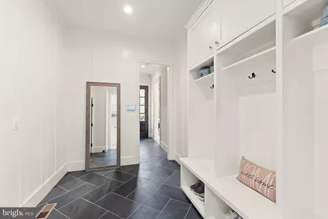 Entry Way - 8621 Mchenry St, Vienna, VA 22180 photo 4 of 10