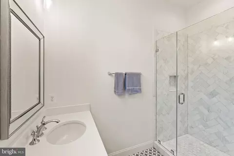 Bath - 8621 Mchenry St, Vienna, VA 22180 photo 1 of 9
