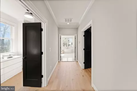 Entry Way - 8621 Mchenry St, Vienna, VA 22180 photo 8 of 10