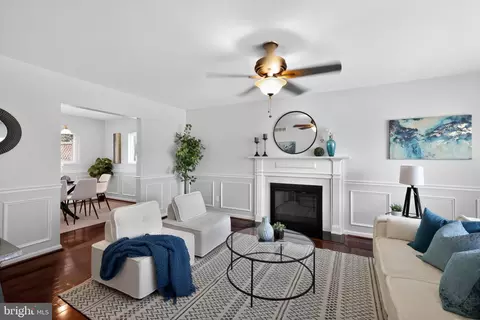 3164 Patrick Henry Dr, Falls Church, VA 22044