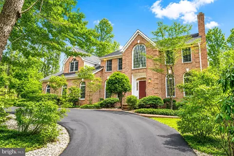 6612 Colchester Rd, Clifton, VA 20124