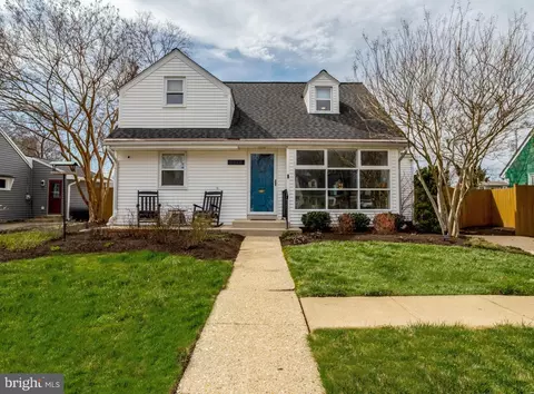 6728 Swarthmore Dr, Alexandria, VA 22307