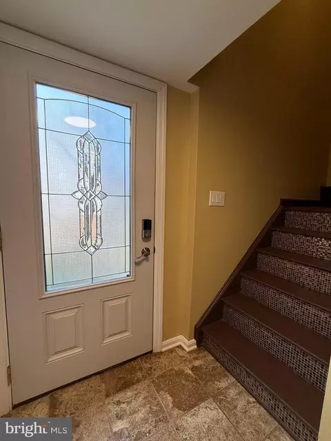 Entry Way - 8318 Uxbridge Ct, Springfield, VA 22151 photo 1 of 3