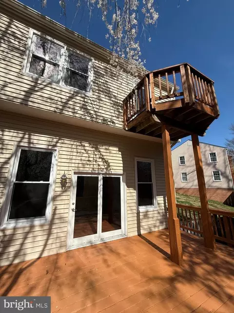Exterior - 8318 Uxbridge Ct, Springfield, VA 22151 photo 2 of 9