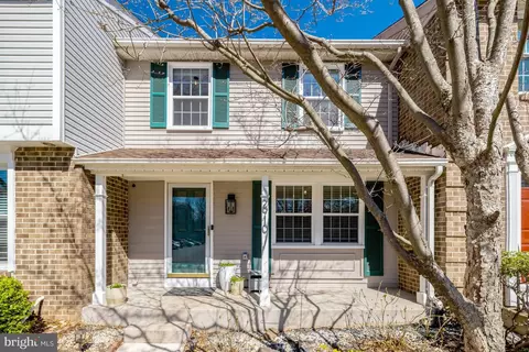 2910 Bridgehampton Ct, Falls Church, VA 22042