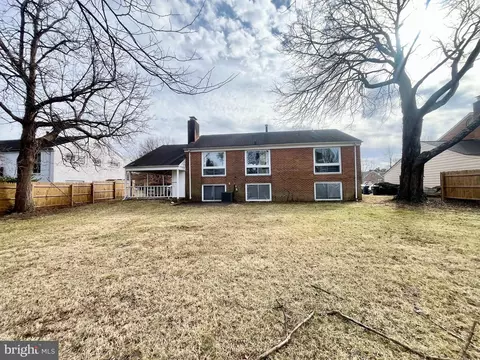 6930 Southridge Dr, Mclean, VA 22101 photo 5