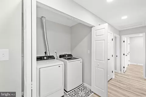 12701 Roark Ct, Reston, VA 20191 photo 30