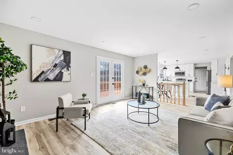 12701 Roark Ct, Reston, VA 20191 photo 10