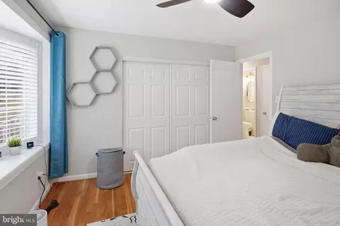 8802 Parliament Dr, Springfield, VA 22151 photo 22