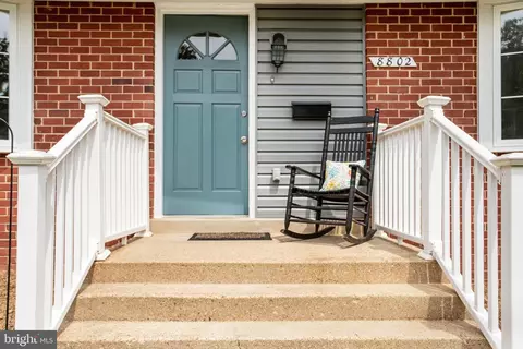 8802 Parliament Dr, Springfield, VA 22151 photo 2