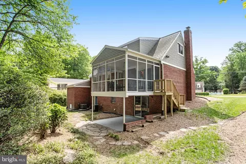 8802 Parliament Dr, Springfield, VA 22151 photo 41