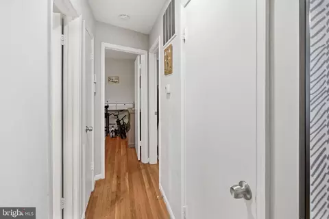 8802 Parliament Dr, Springfield, VA 22151 photo 19