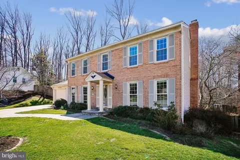 Exterior - 2126 Docket Ln, Vienna, VA 22181 photo 12 of 12