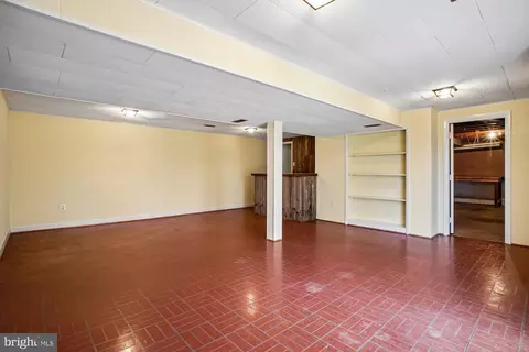 Other - 2126 Docket Ln, Vienna, VA 22181 photo 7 of 12