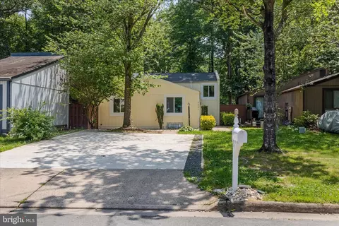 2231 Sanibel Dr, Reston, VA 20191
