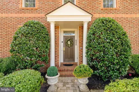 Exterior - 6238 Linway Ter, Mclean, VA 22101 photo 2 of 9