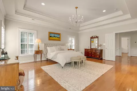 Bedroom - 6238 Linway Ter, Mclean, VA 22101 photo 1 of 9