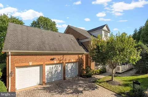 Exterior - 6238 Linway Ter, Mclean, VA 22101 photo 9 of 9