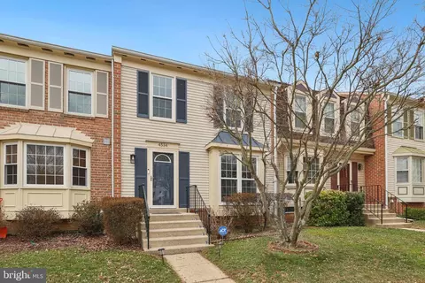4534 Shoal Creek Ct, Alexandria, VA 22312