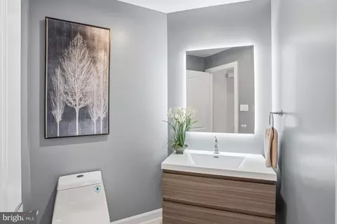 Bath - 1156 Fieldview Dr, Reston, VA 20194 photo 1 of 15