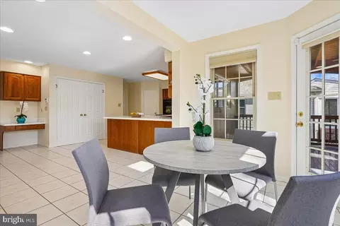 Dining - 8501 Silverview Dr, Lorton, VA 22079 photo 3 of 7