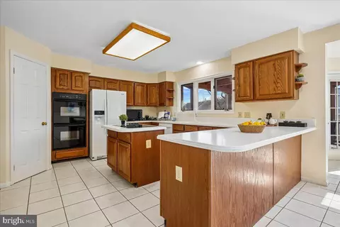 Kitchen - 8501 Silverview Dr, Lorton, VA 22079 photo 1 of 7