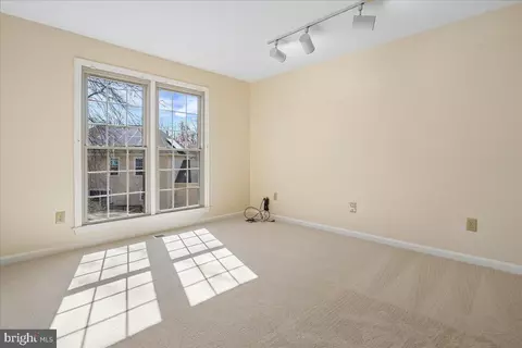 Bedroom - 8501 Silverview Dr, Lorton, VA 22079 photo 1 of 8