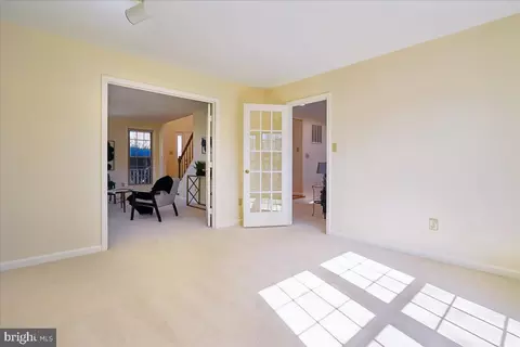 Entry Way - 8501 Silverview Dr, Lorton, VA 22079 photo 3 of 6